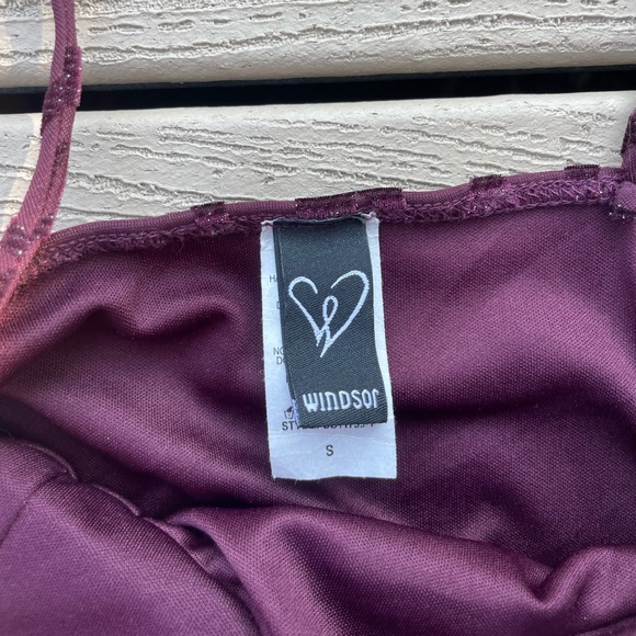 Maroon purple dress with sparkle pattern bodycon - Picture 4 of 8